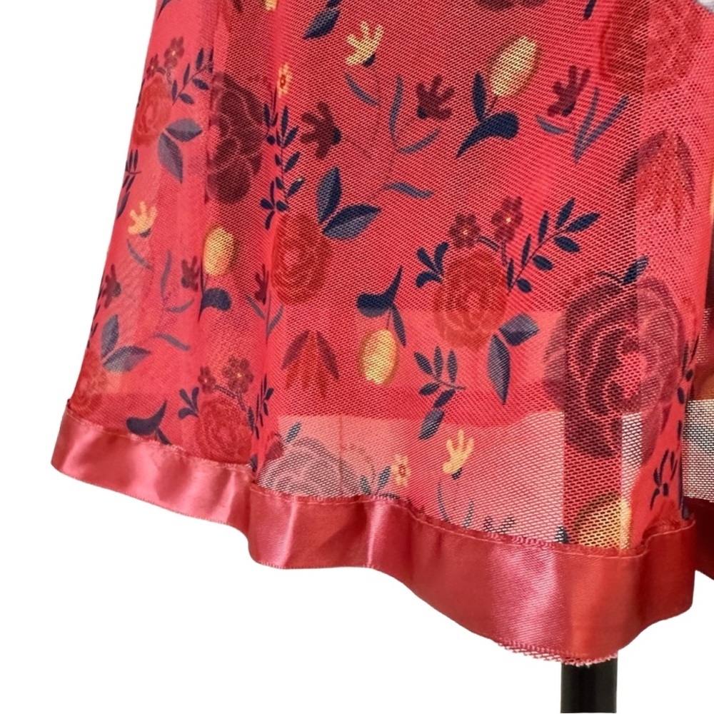 INTIMATE APPAREL Elegant Sheer Red Floral Chemise w/Sequins and Matching Thong - Picture 4 of 10